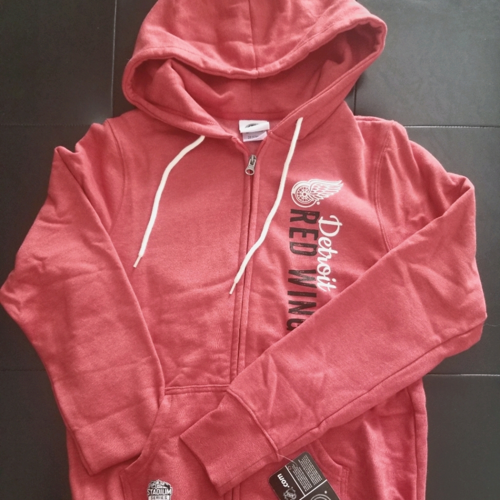 NWT Red Wings NHL Stadium Series Hoodie